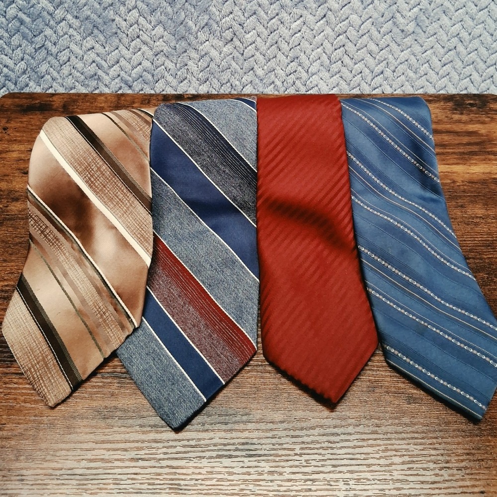 Ketch Mens Necktie Lot of 4 Striped Solid Blue Red Brown Polyester Ties